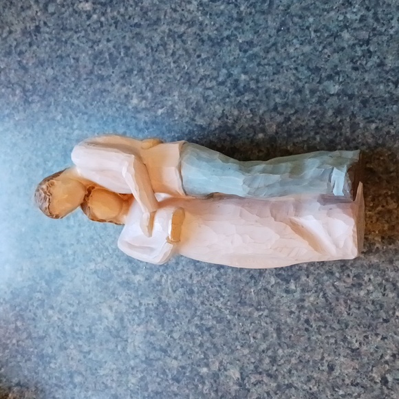 Willow Tree Home (Parents to be) - Picture 1 of 7